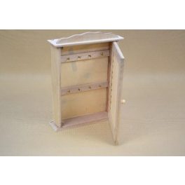 Fa kulcsos szekrény 7,5*22*30cm