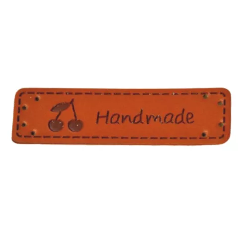 Címke "hand made" felirattal, cseresznye 5*1,5cm (bőr utánzat)
