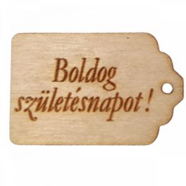   Natúr fa - "Boldog Születésnapot" gravírozott scrapbook tábla 3x4,5cm