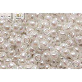 Japán kásagyöngy Miyuki 8/0, fehér ceylon, 10g